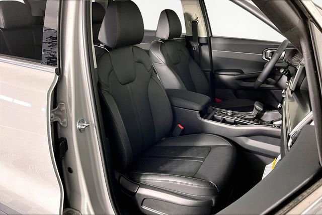 New 2026 Kia Sorento S w/ S Panoramic Sunroof Package image 11