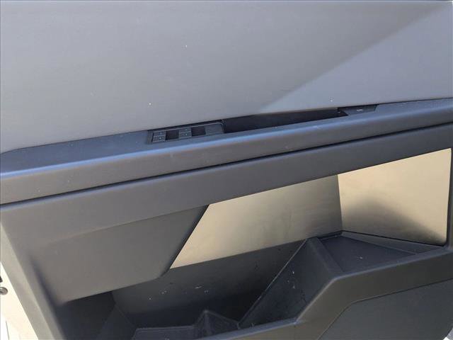 Used 2024 Tesla Cybertruck AWD Crew Cab image 9