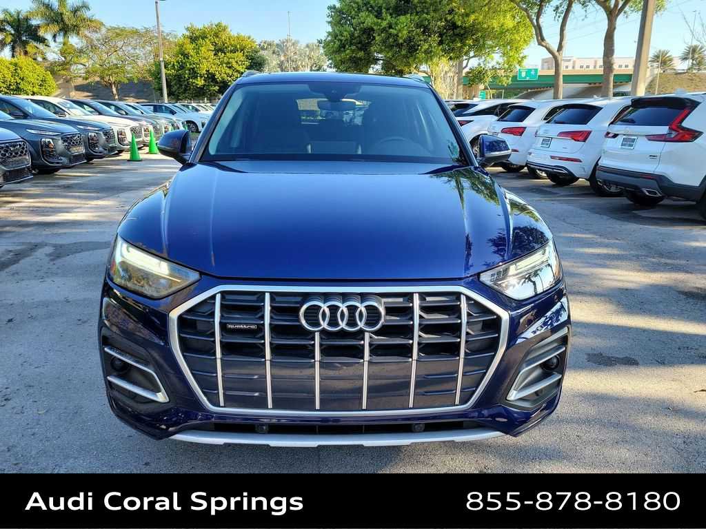 Certified 2023 Audi Q5 2.0T Premium w/ Convenience Package image 3