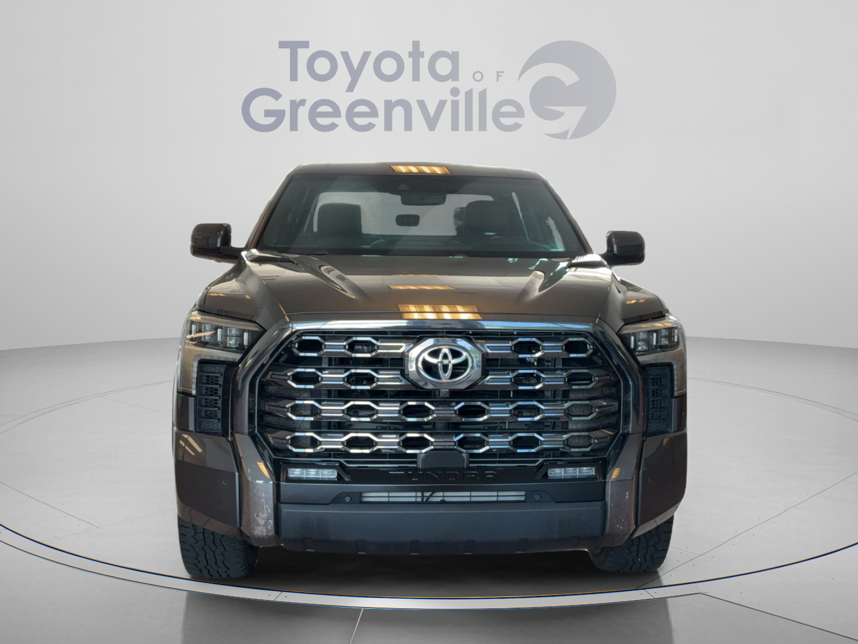 Used 2024 Toyota Tundra Platinum AWD/4WD image 7