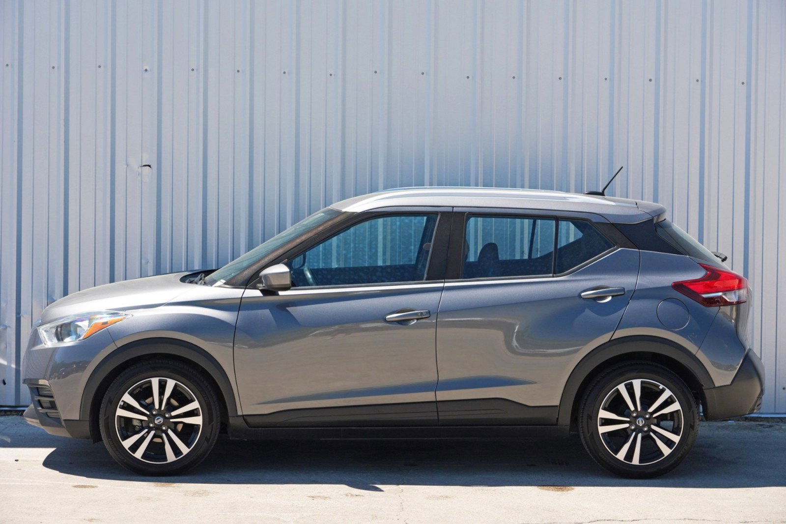 Used 2019 Nissan Kicks SV image 41