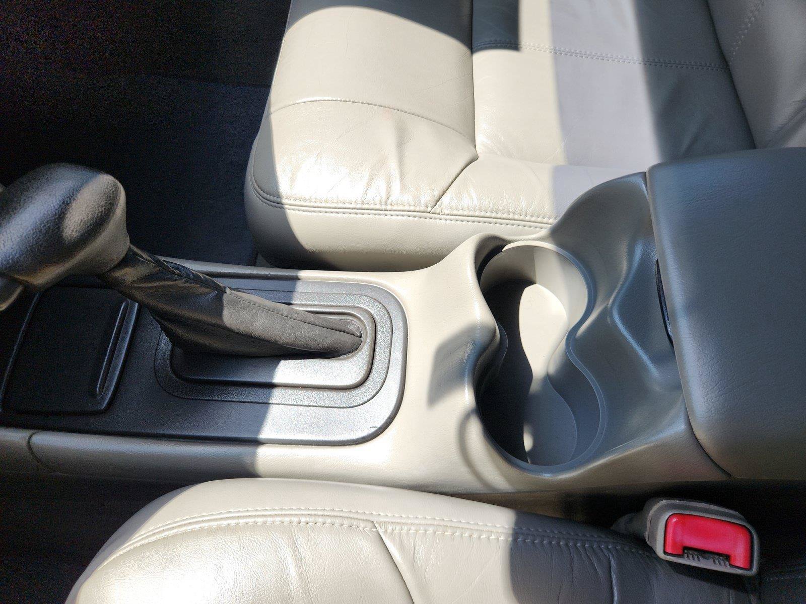 Used 2004 Chevrolet Impala SS w/ Preferred Equipment Group FWD image 26
