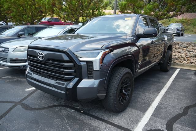 Used 2025 Toyota Tundra SR w/ SR Tow Package AWD/4WD image 7