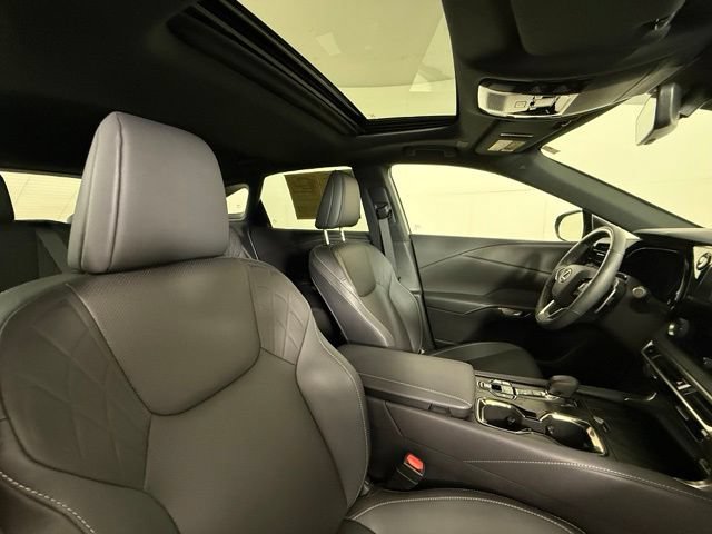Used 2025 Lexus RX 350h w/ Convenience Package AWD/4WD image 33