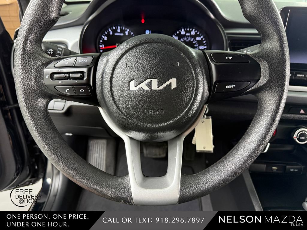Used 2023 Kia Rio LX image 23