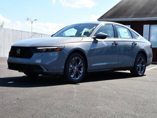 New 2025 Honda Accord EX-L image 3