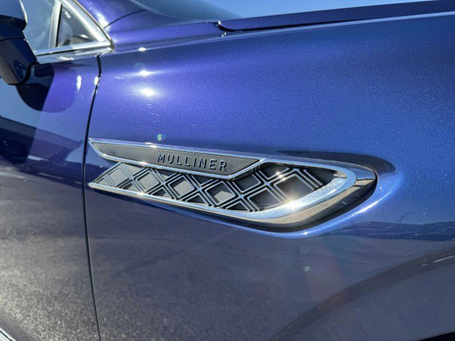 Used 2023 Bentley Flying Spur W12 image 12