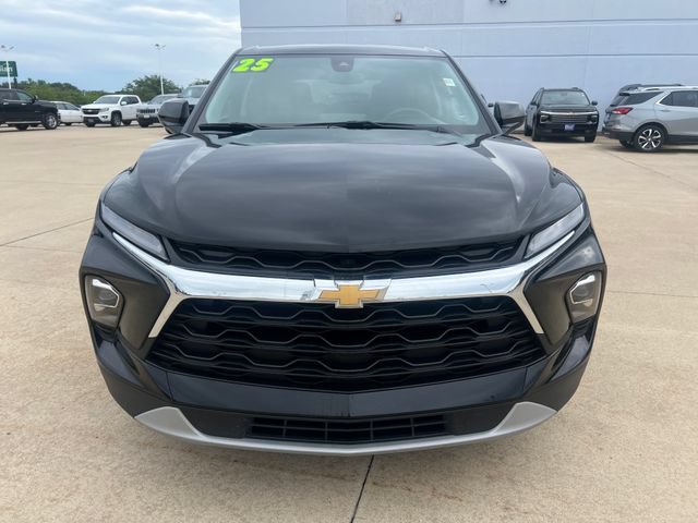 Used 2025 Chevrolet Blazer LT AWD/4WD image 8