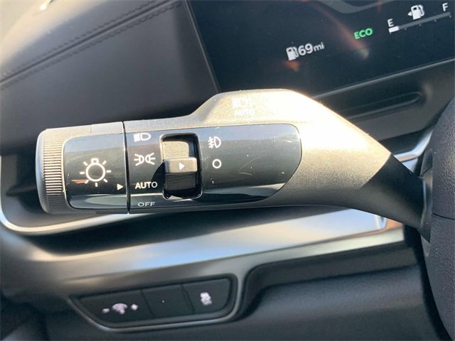 New 2025 Kia Carnival SX Prestige image 25