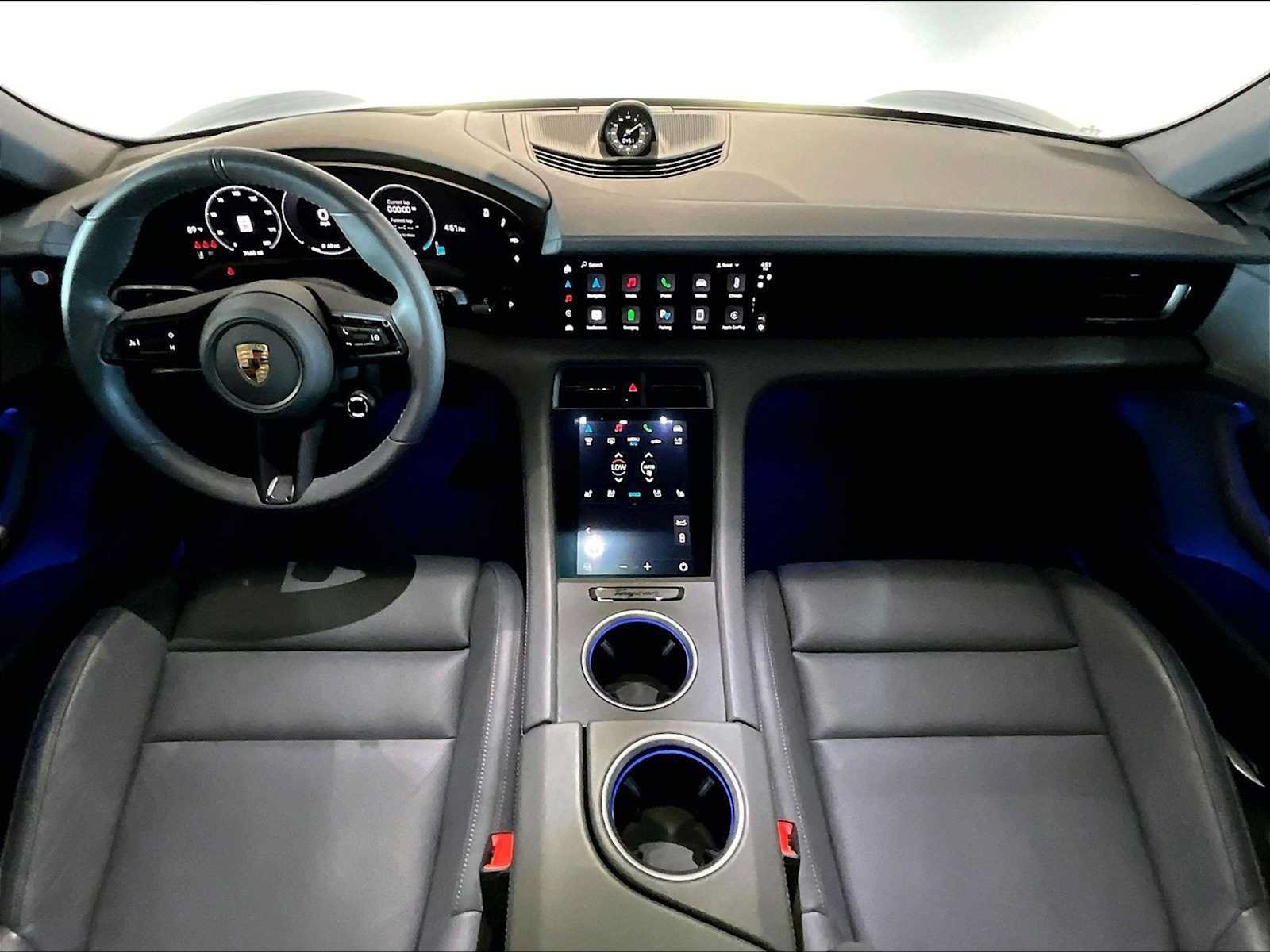 Used 2025 Porsche Taycan RWD image 17