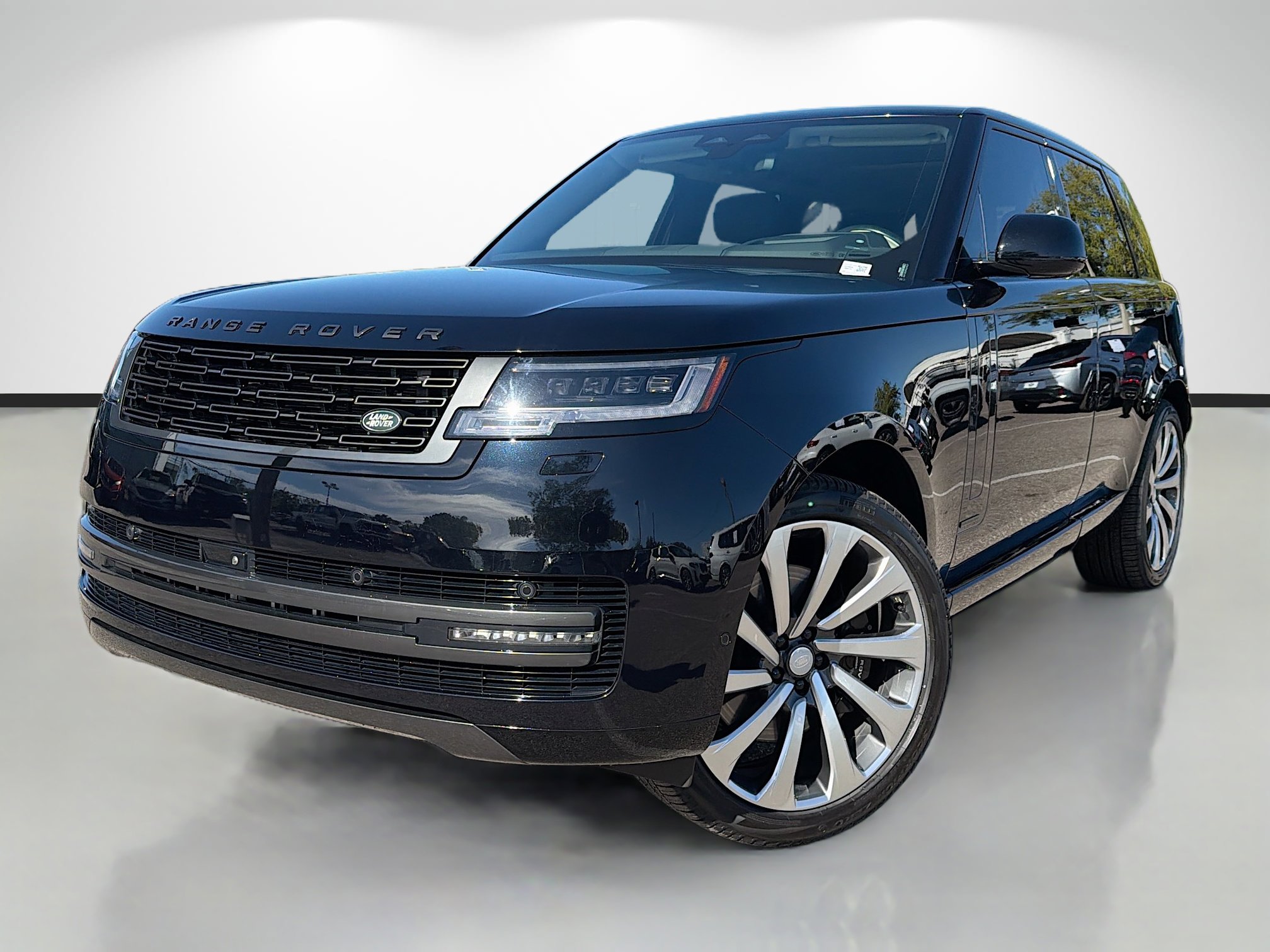Used 2024 Land Rover Range Rover Autobiography AWD/4WD image 1