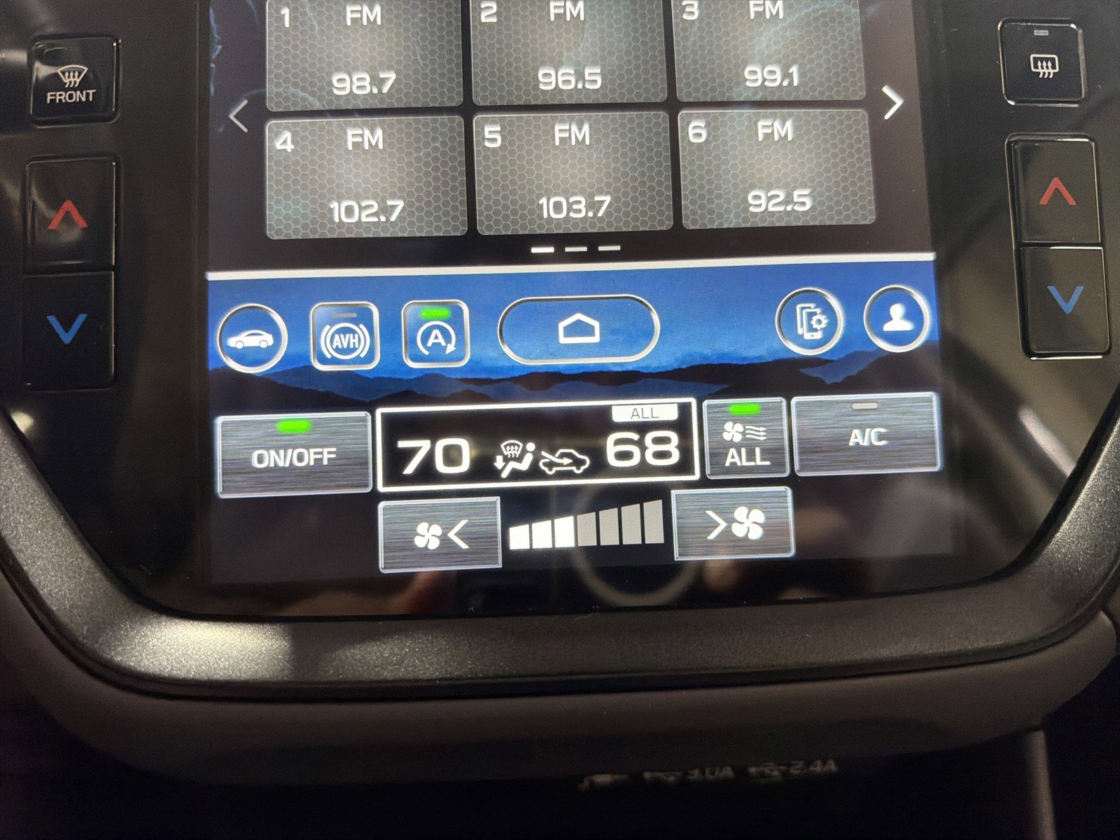 Certified 2025 Subaru Crosstrek 2.5i Limited w/ Crosstrek Mirror Package image 23