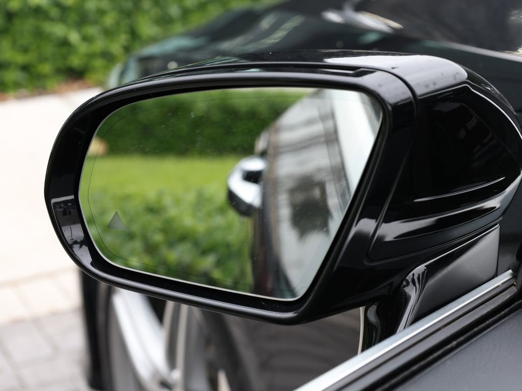 Used 2018 Mercedes-Benz E 400 E 400 image 11