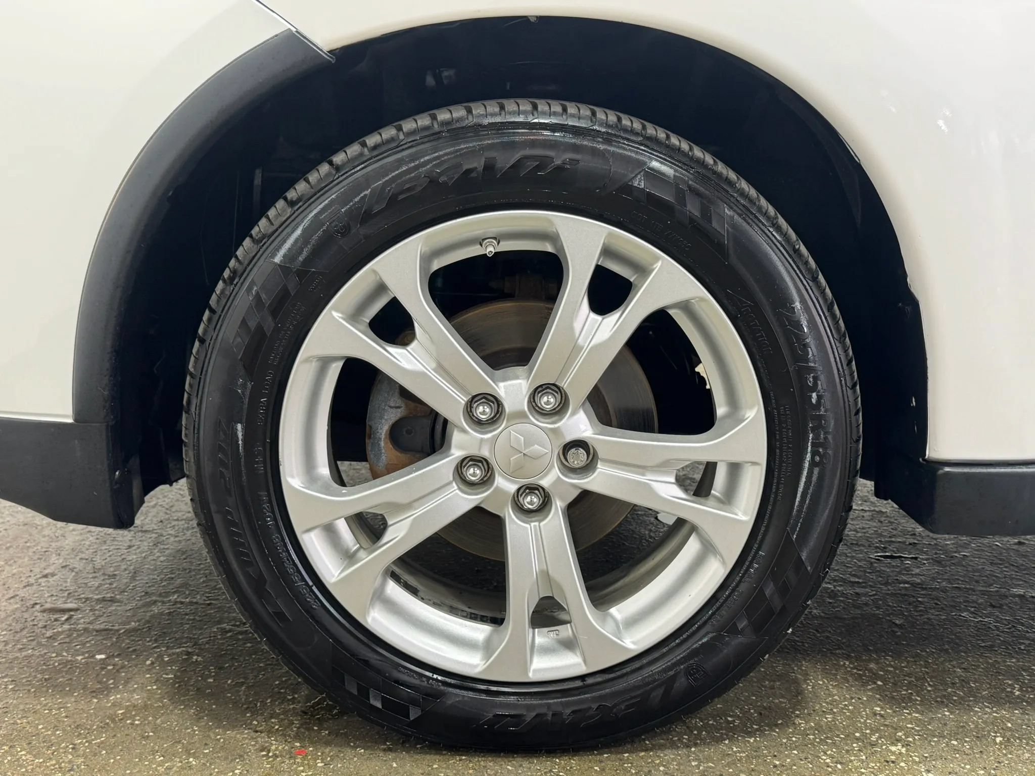 Used 2015 Mitsubishi Outlander SE FWD image 36