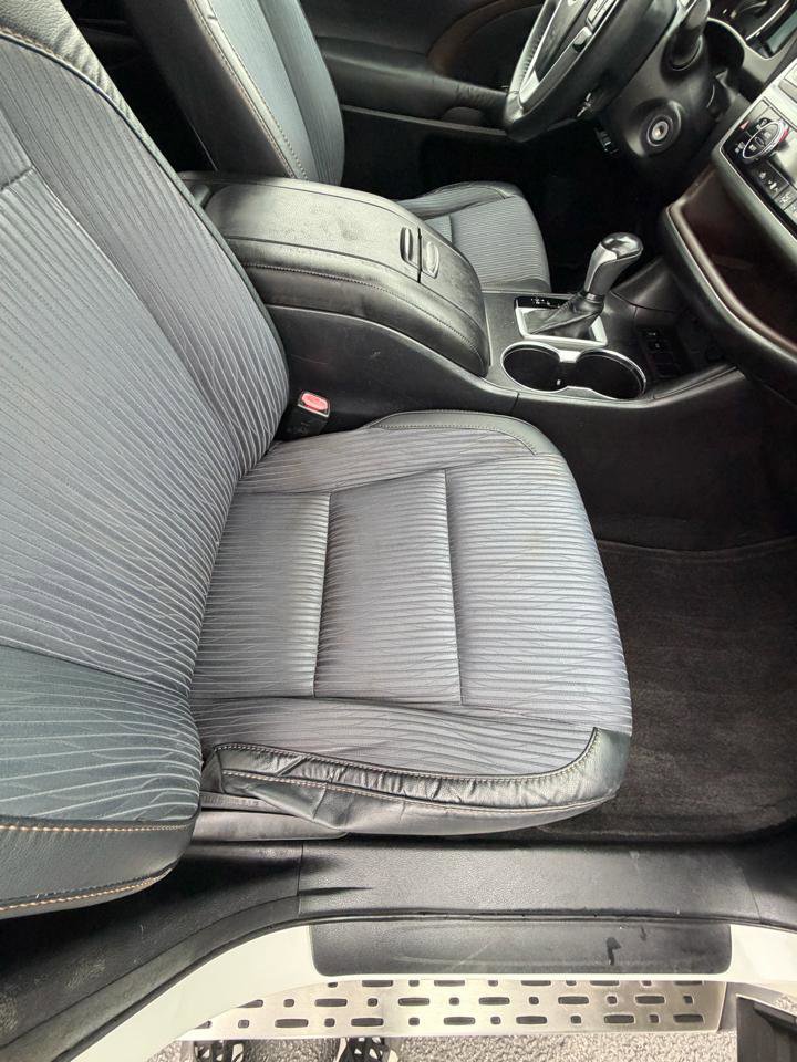 Used 2015 Toyota Highlander Plus image 21