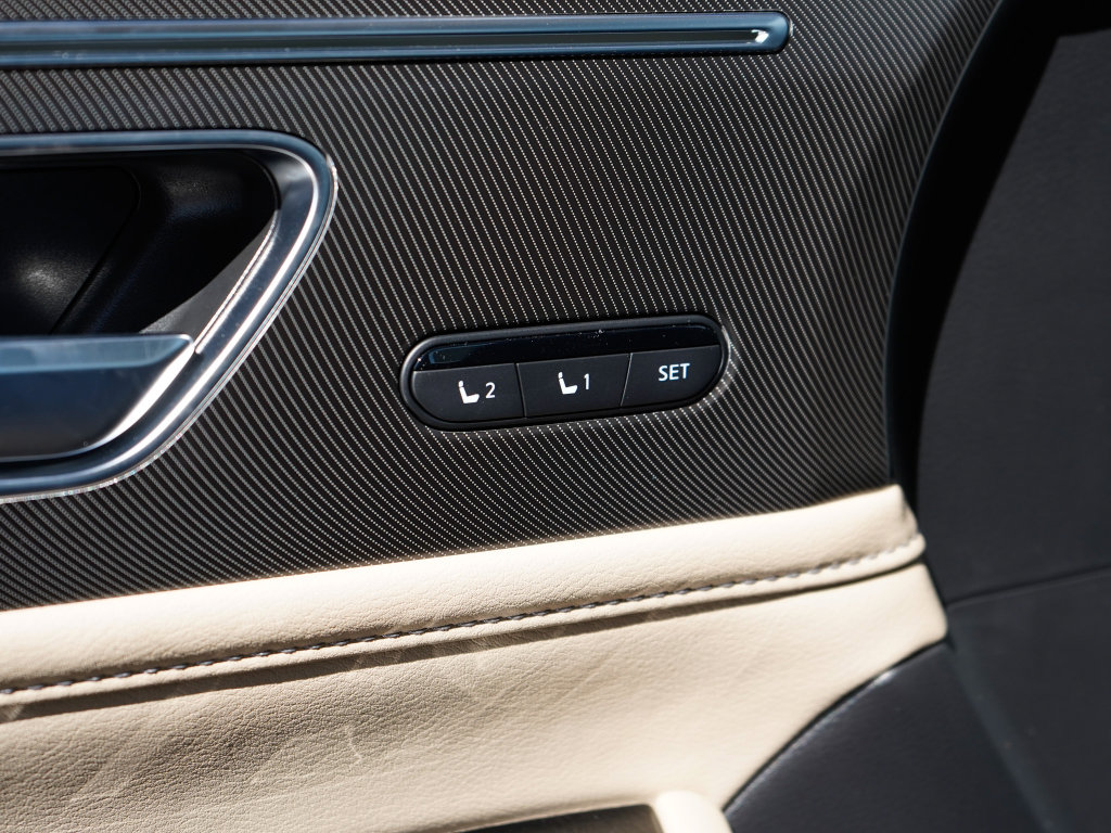 New 2026 INFINITI QX80 Pure w/ Cargo Package image 25