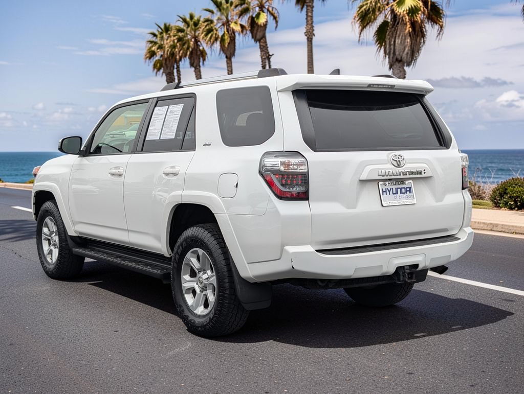 Used 2022 Toyota 4Runner SR5 AWD/4WD image 7