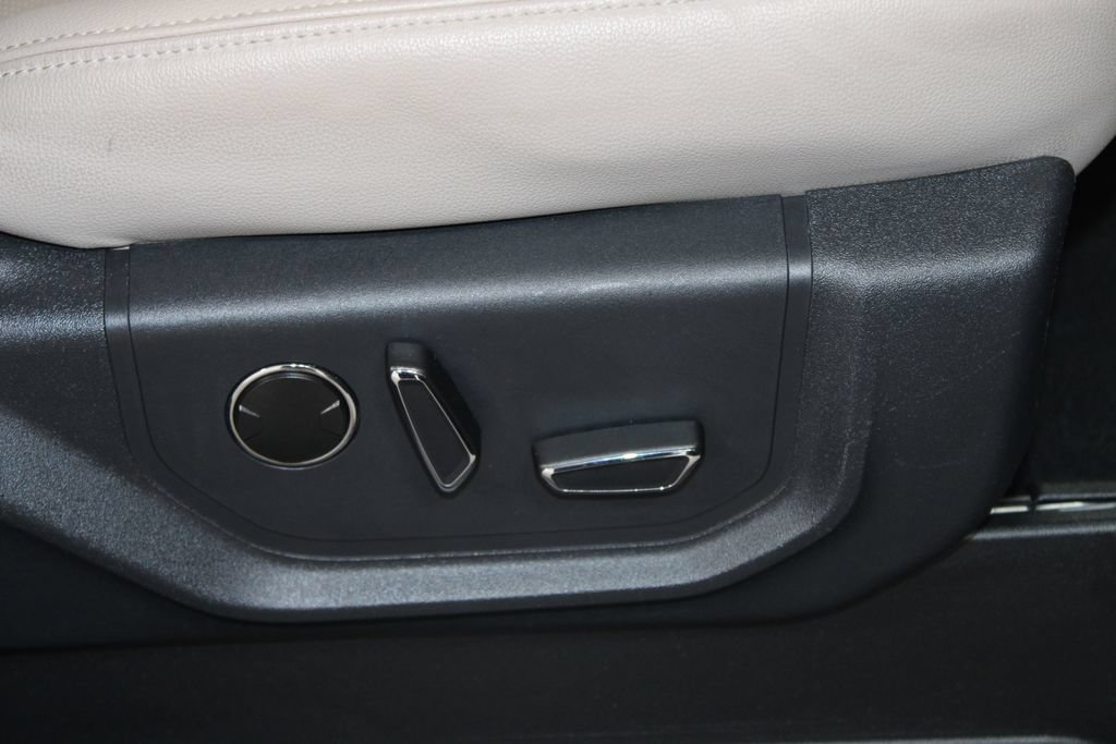 Used 2024 Ford Expedition Limited RWD image 29