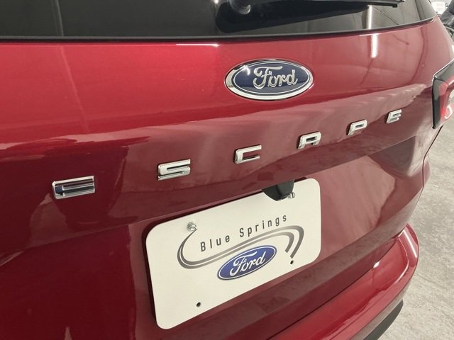 Used 2024 Ford Escape ST-Line w/ Tech Pack #1 image 5
