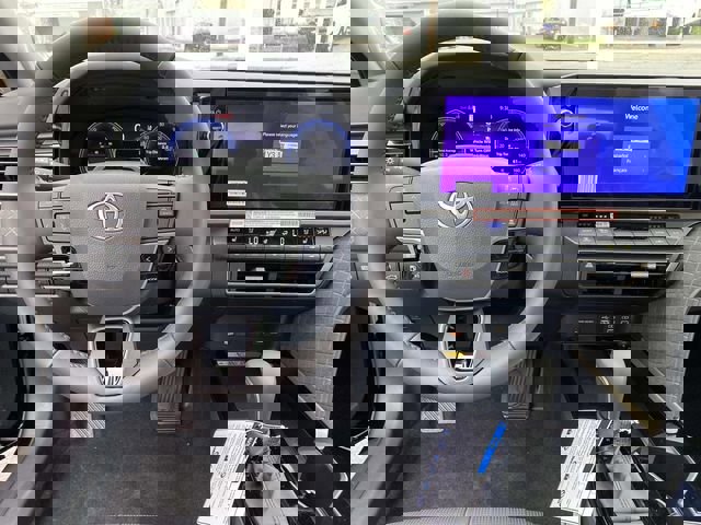 New 2026 Toyota Camry XLE AWD/4WD image 8