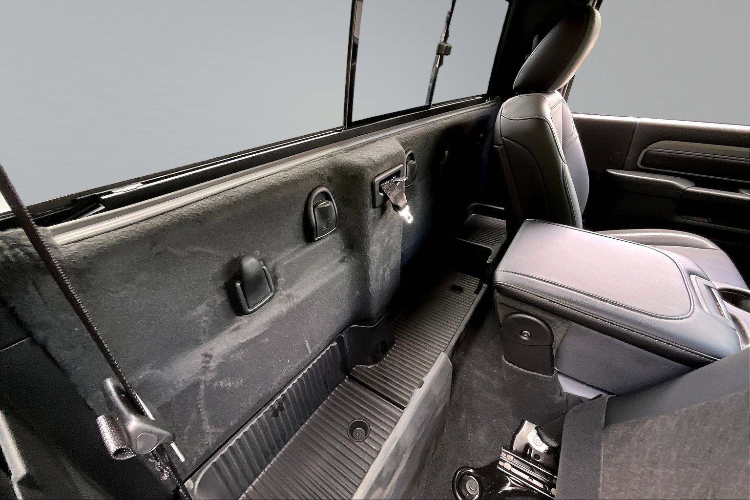 New 2025 RAM 2500 Tradesman AWD/4WD image 9