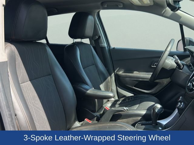 Used 2019 Chevrolet Trax LT w/ LT Convenience Package FWD image 20