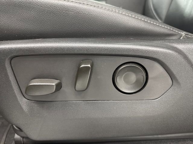 Used 2021 Chevrolet Tahoe Z71 image 11