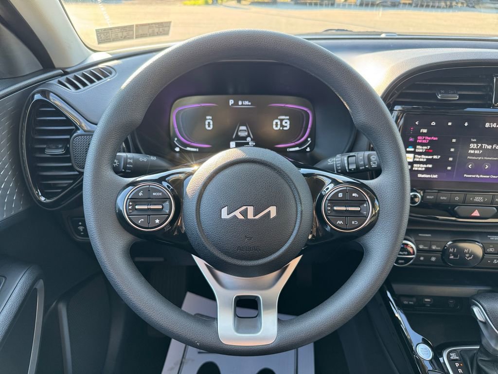 Certified 2023 Kia Soul S FWD image 15