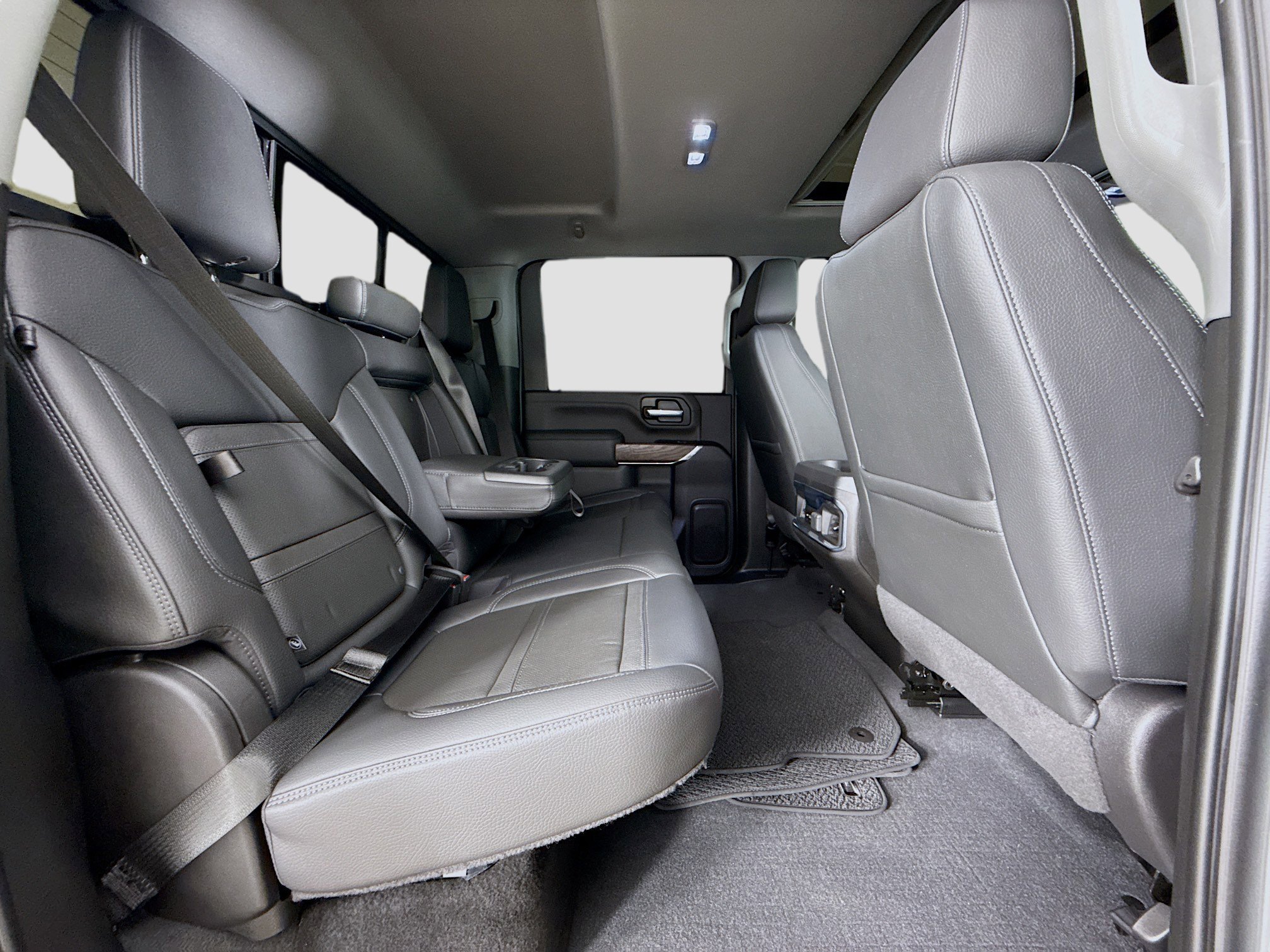 Used 2022 GMC Sierra 3500 Denali image 29