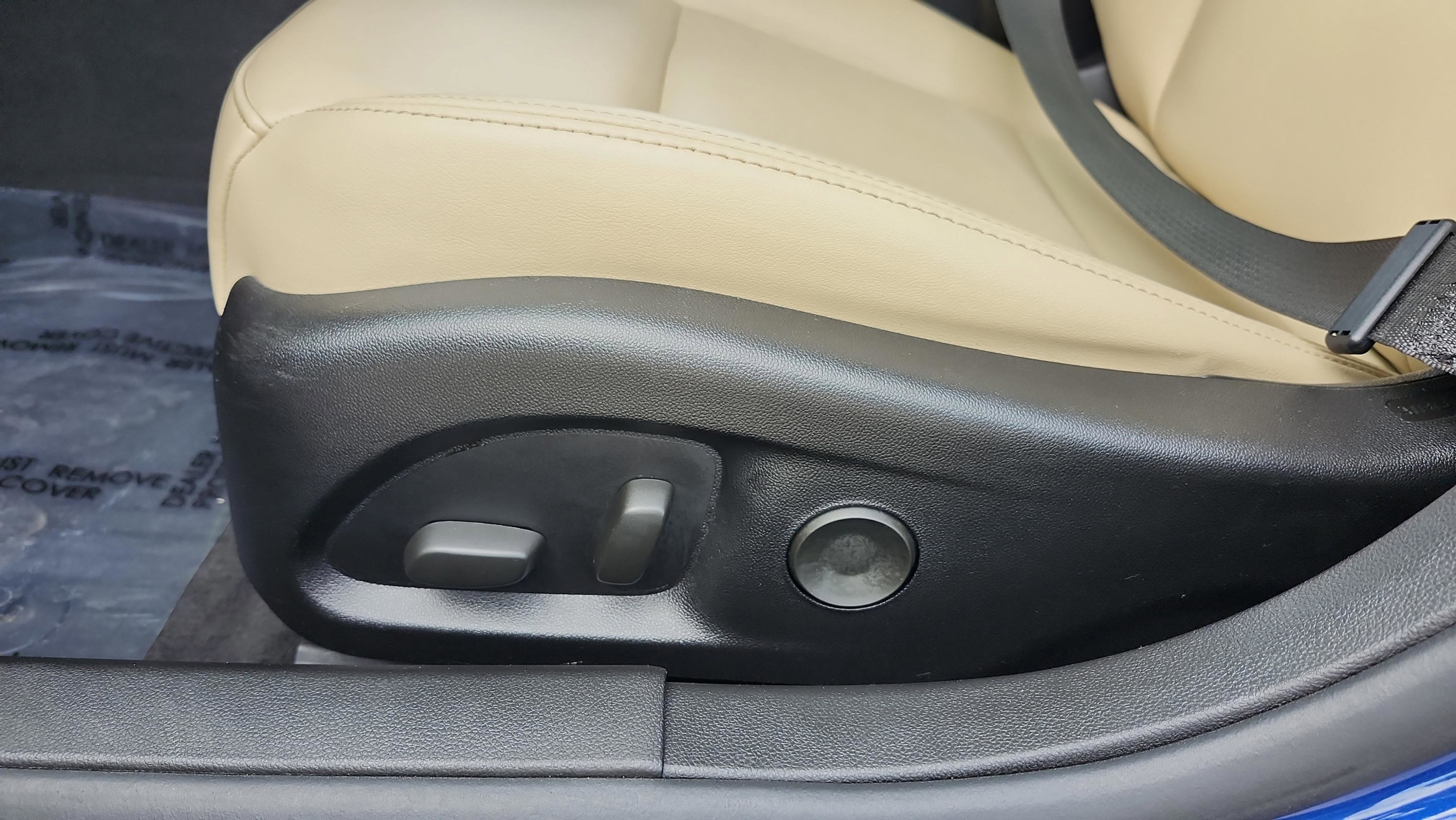 Used 2020 Cadillac CT5 Luxury w/ Sun And Sound Package image 36