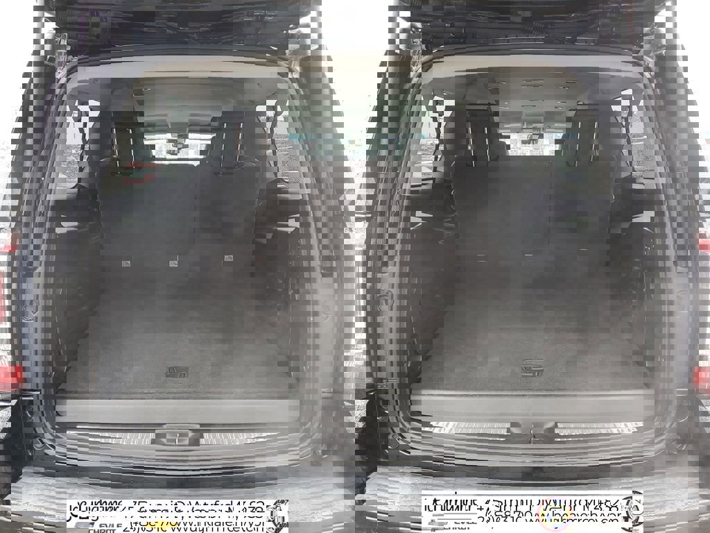 Used 2018 GMC Yukon XL SLT image 27