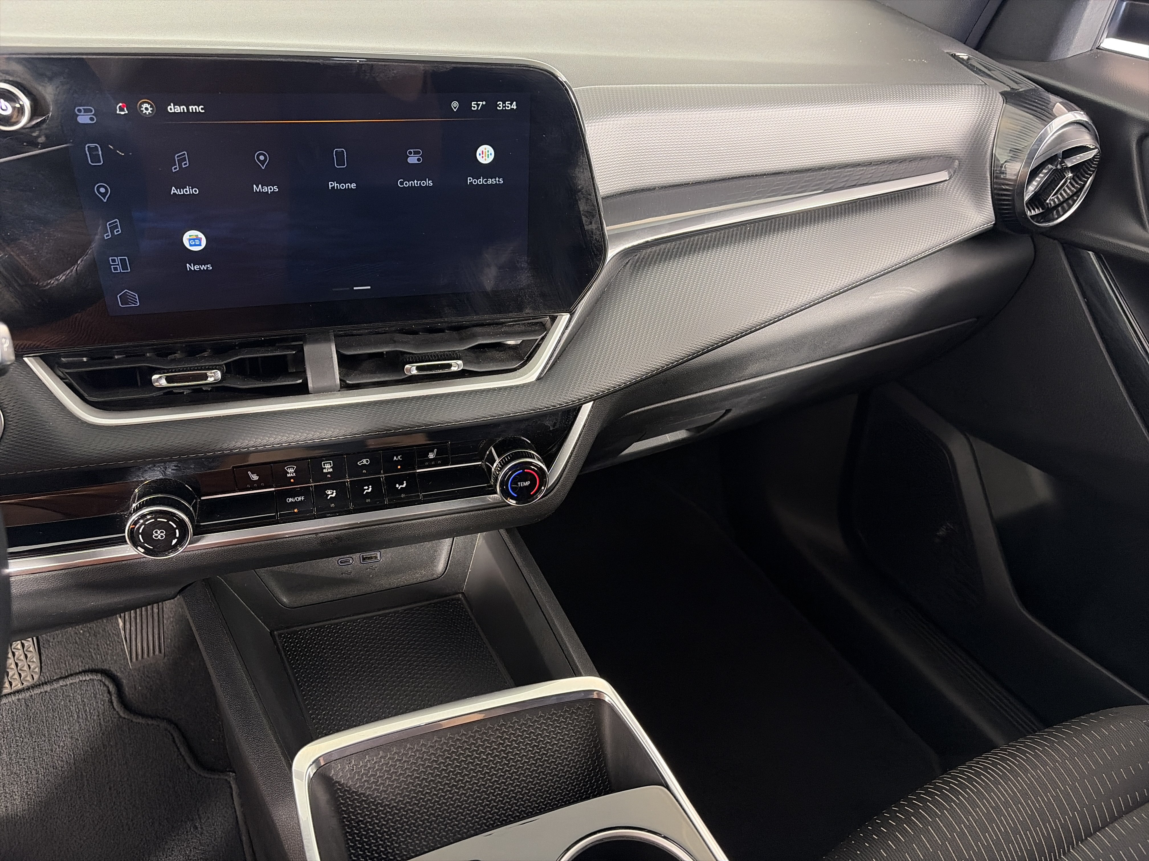 Certified 2025 Chevrolet Equinox LT AWD/4WD image 13