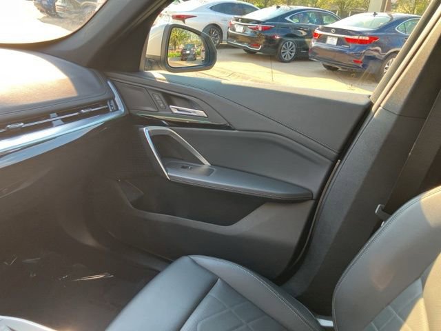 Used 2025 BMW X1 xDrive28i image 26