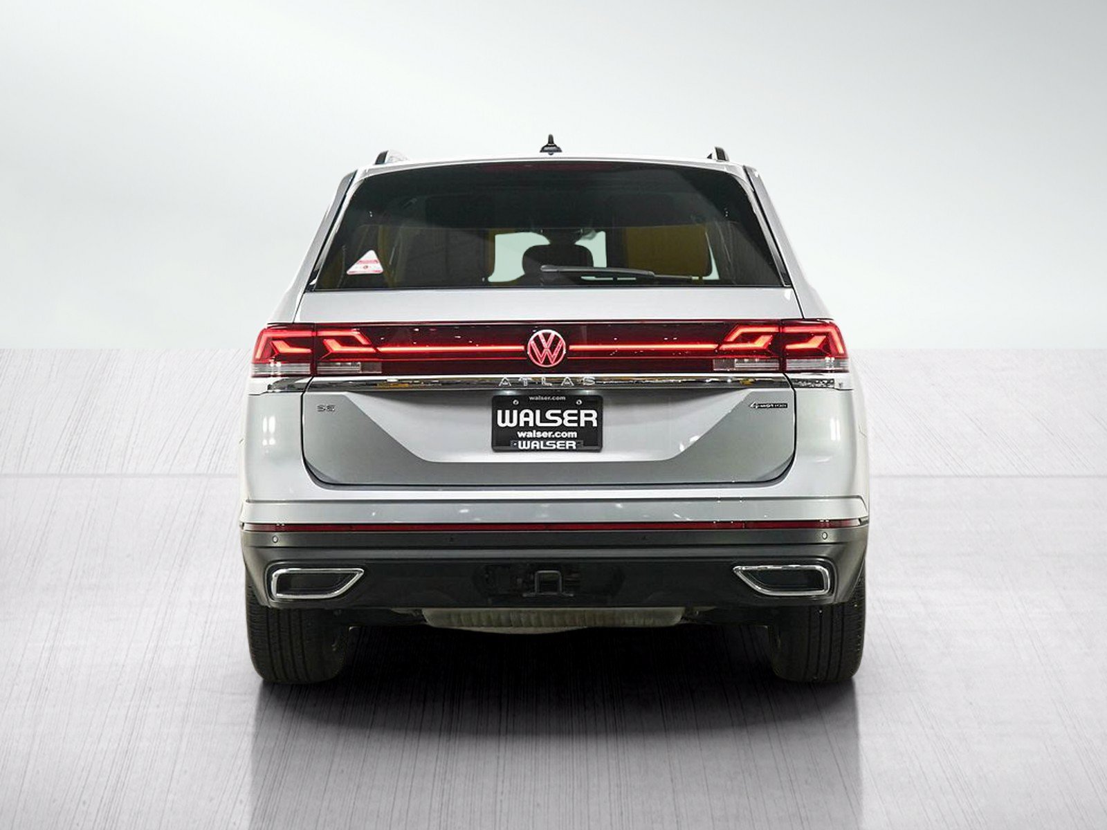 Used 2026 Volkswagen Atlas SE AWD/4WD image 4