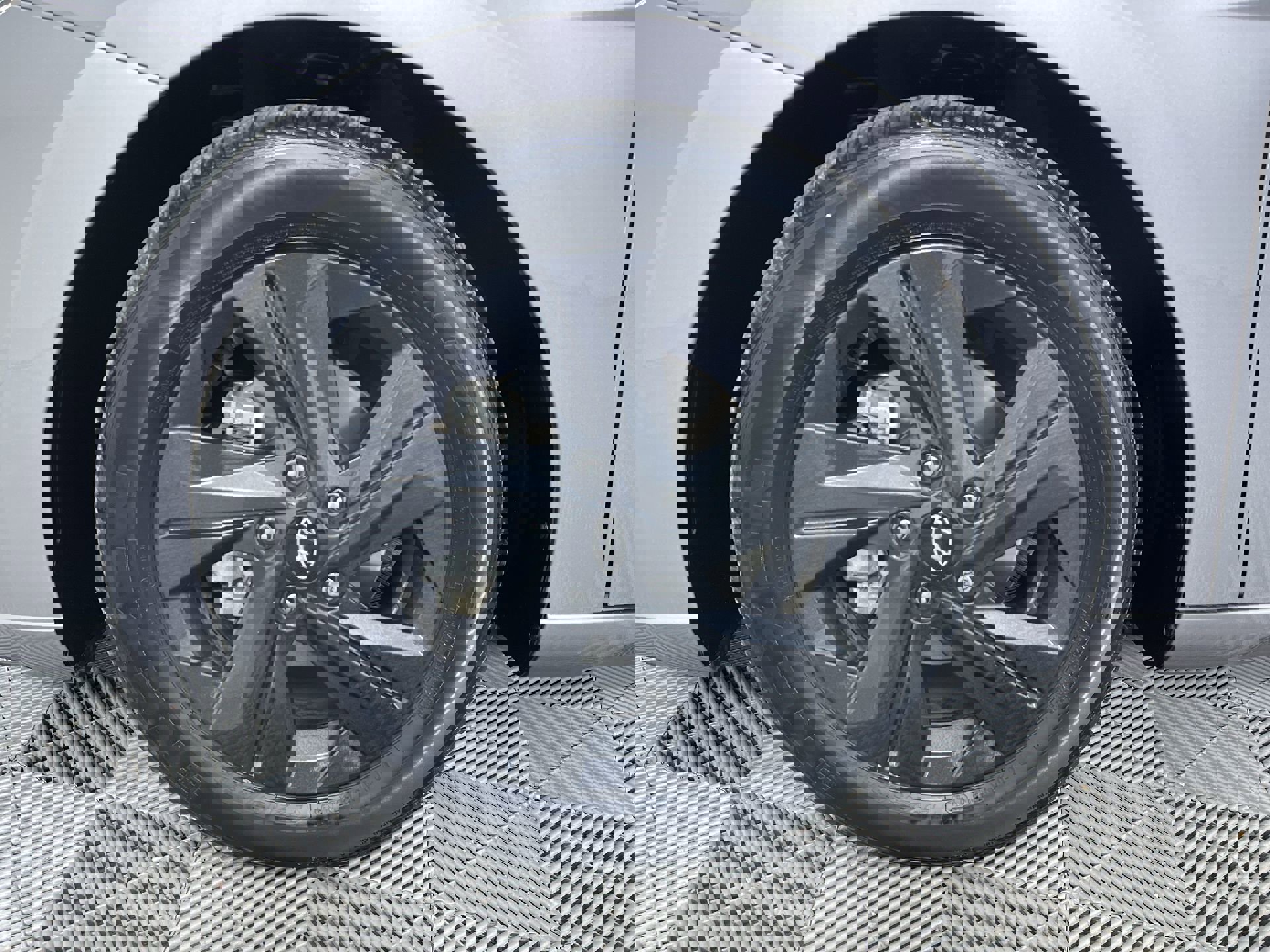 Used 2021 Hyundai Elantra SEL w/ Convenience Package image 24