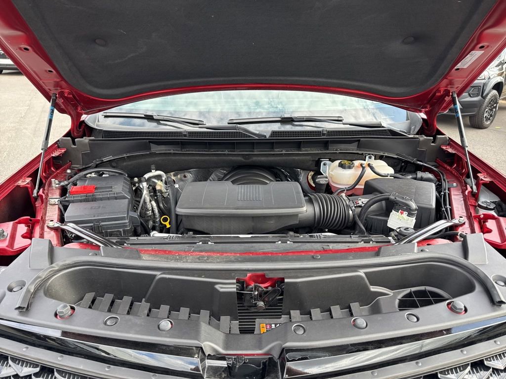 Used 2025 Cadillac Escalade ESV Sport Platinum w/ LPO, Floor Liner Package image 39