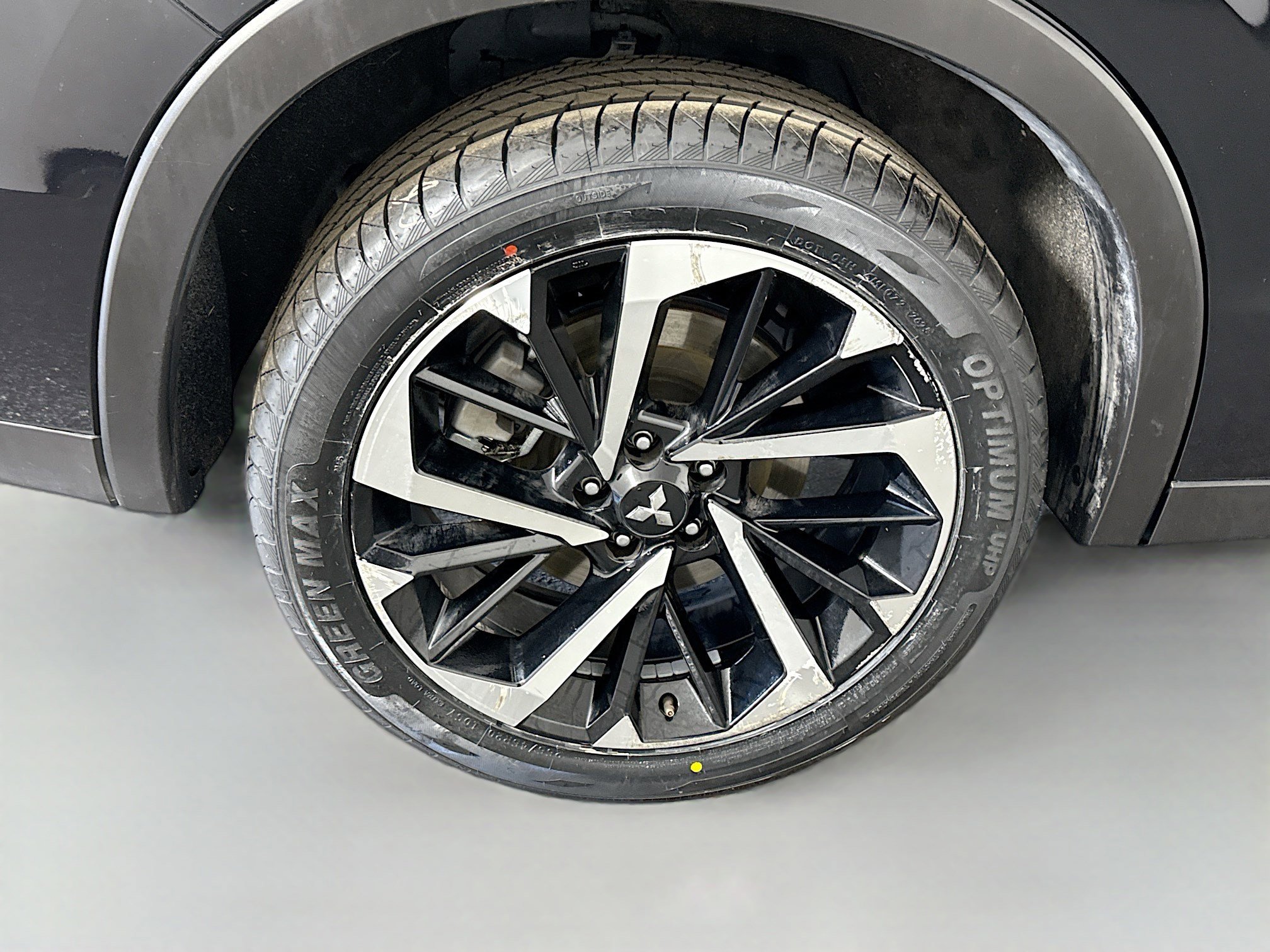 Used 2024 Mitsubishi Outlander SE Black Edition image 33