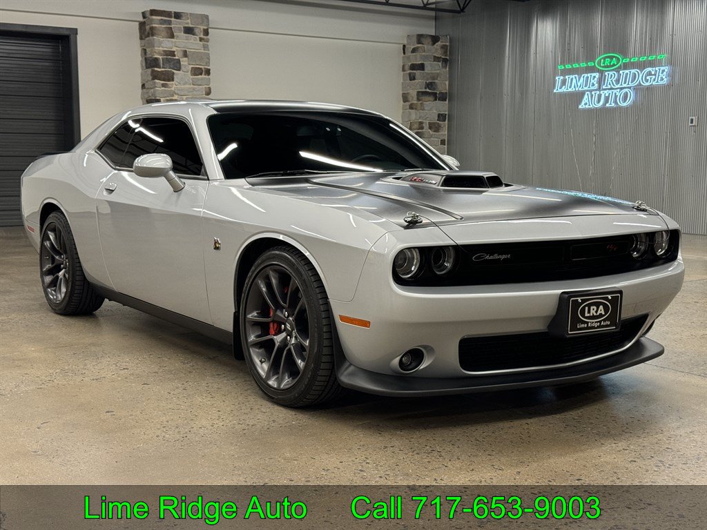 Used 2021 Dodge Challenger R/T Scat Pack w/ Shaker Package RWD image 1