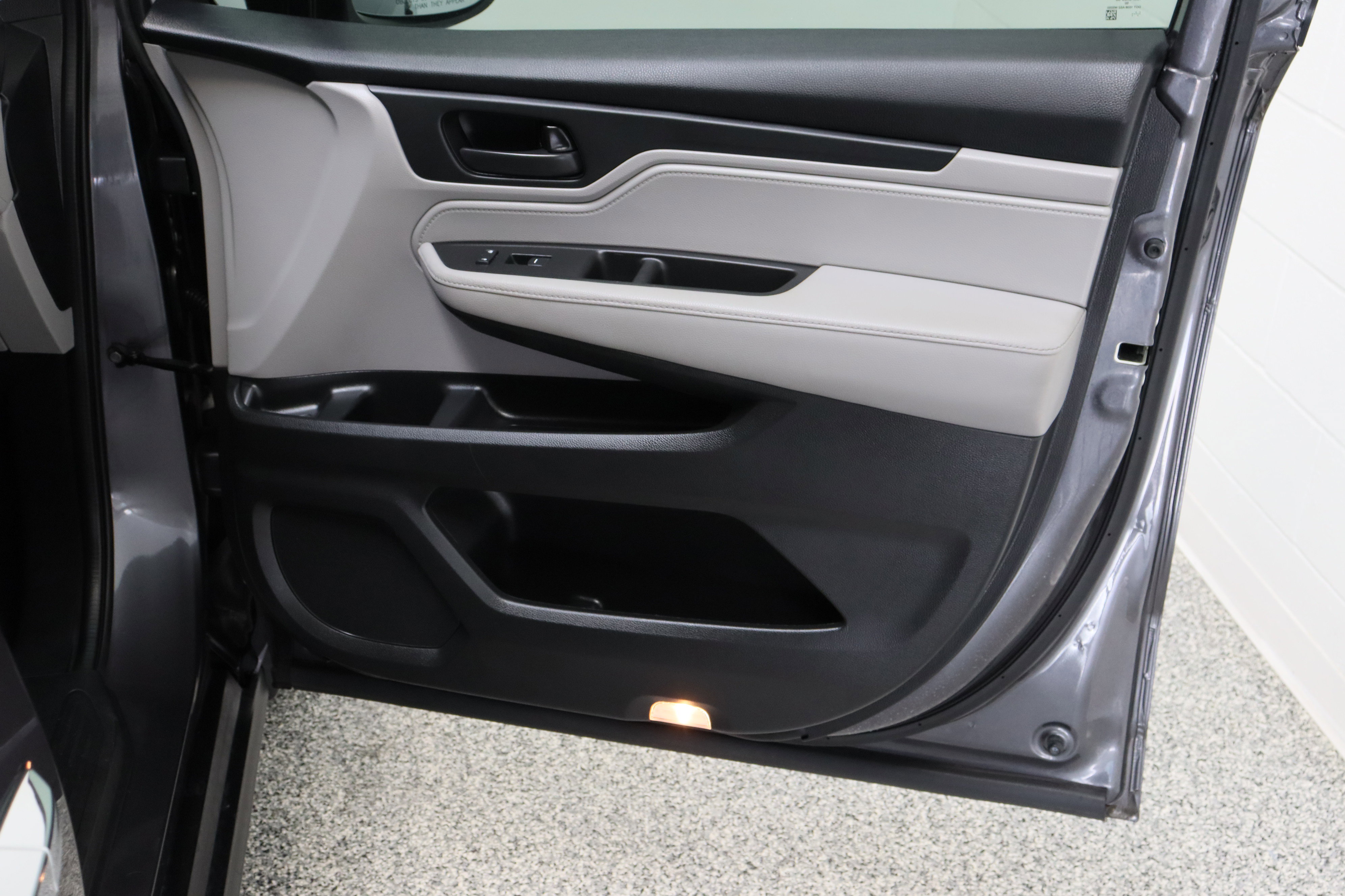 Used 2019 Honda Odyssey EX-L image 38
