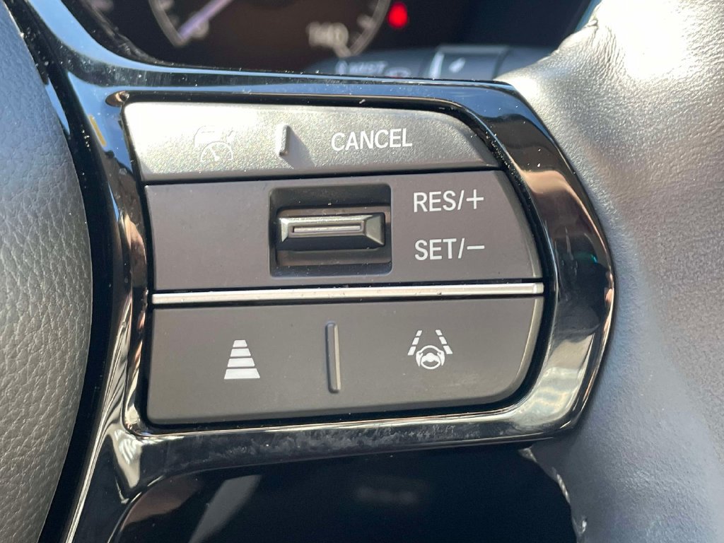 Used 2024 Honda CR-V EX-L image 32