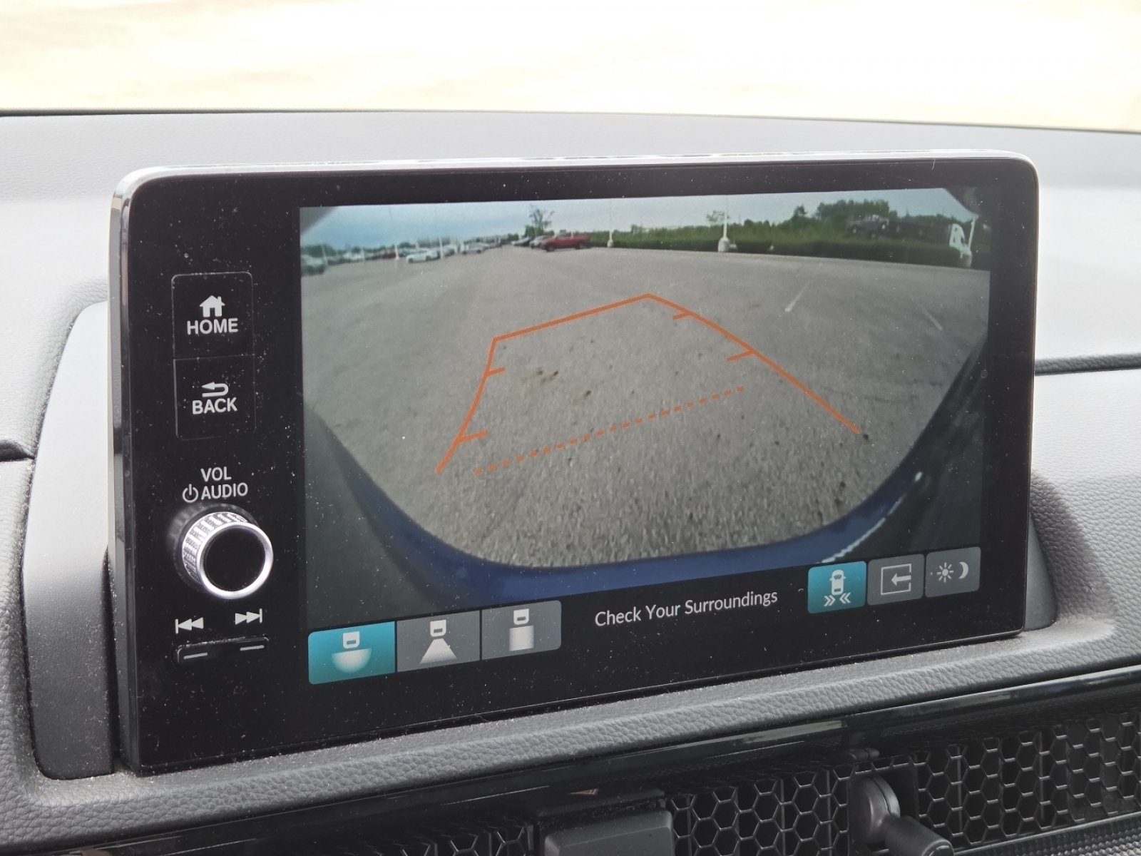 Used 2024 Honda CR-V EX-L image 8