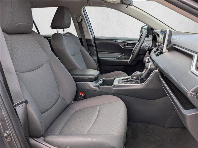 Used 2024 Toyota RAV4 XLE FWD image 20