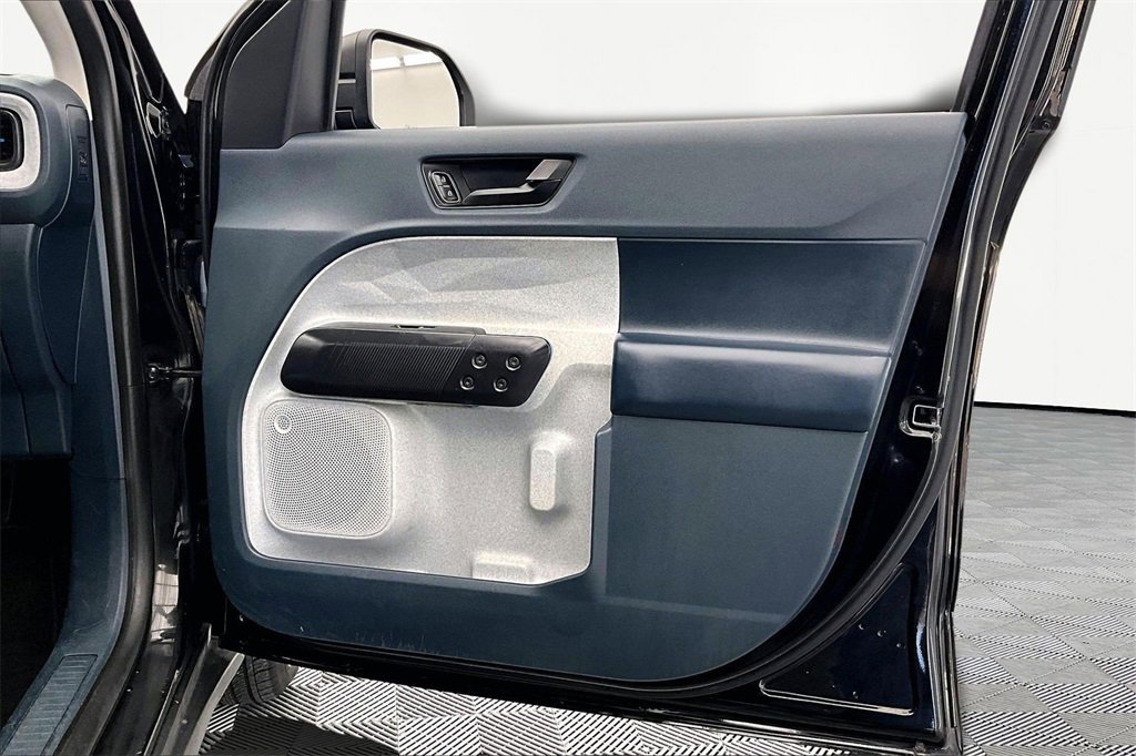 Used 2025 Ford Maverick XLT w/ Equipment Group 302A image 25