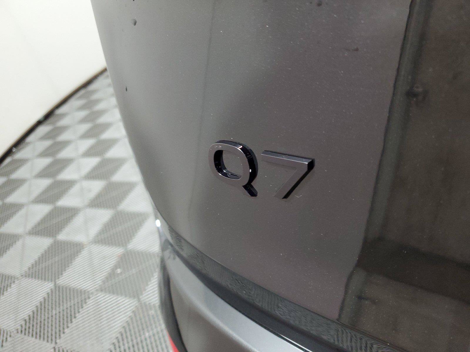 New 2026 Audi Q7 3.0T Prestige AWD/4WD image 7