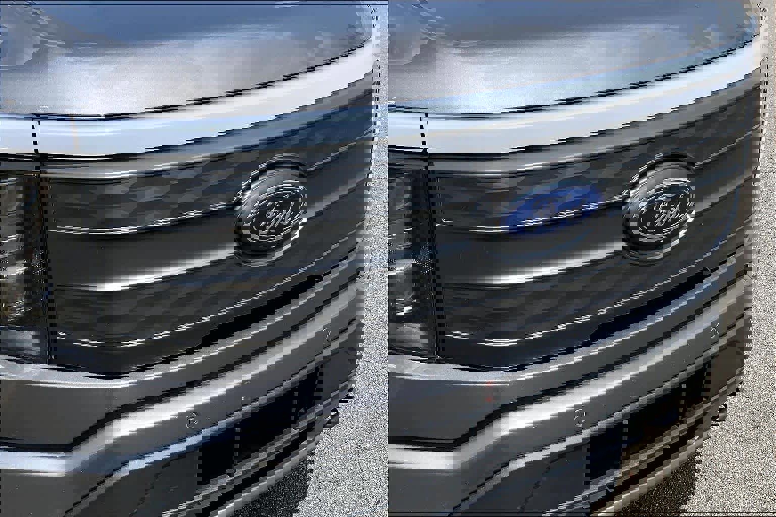 Used 2023 Ford F150 Lightning Lariat w/ Equipment Group 511A High AWD/4WD image 29