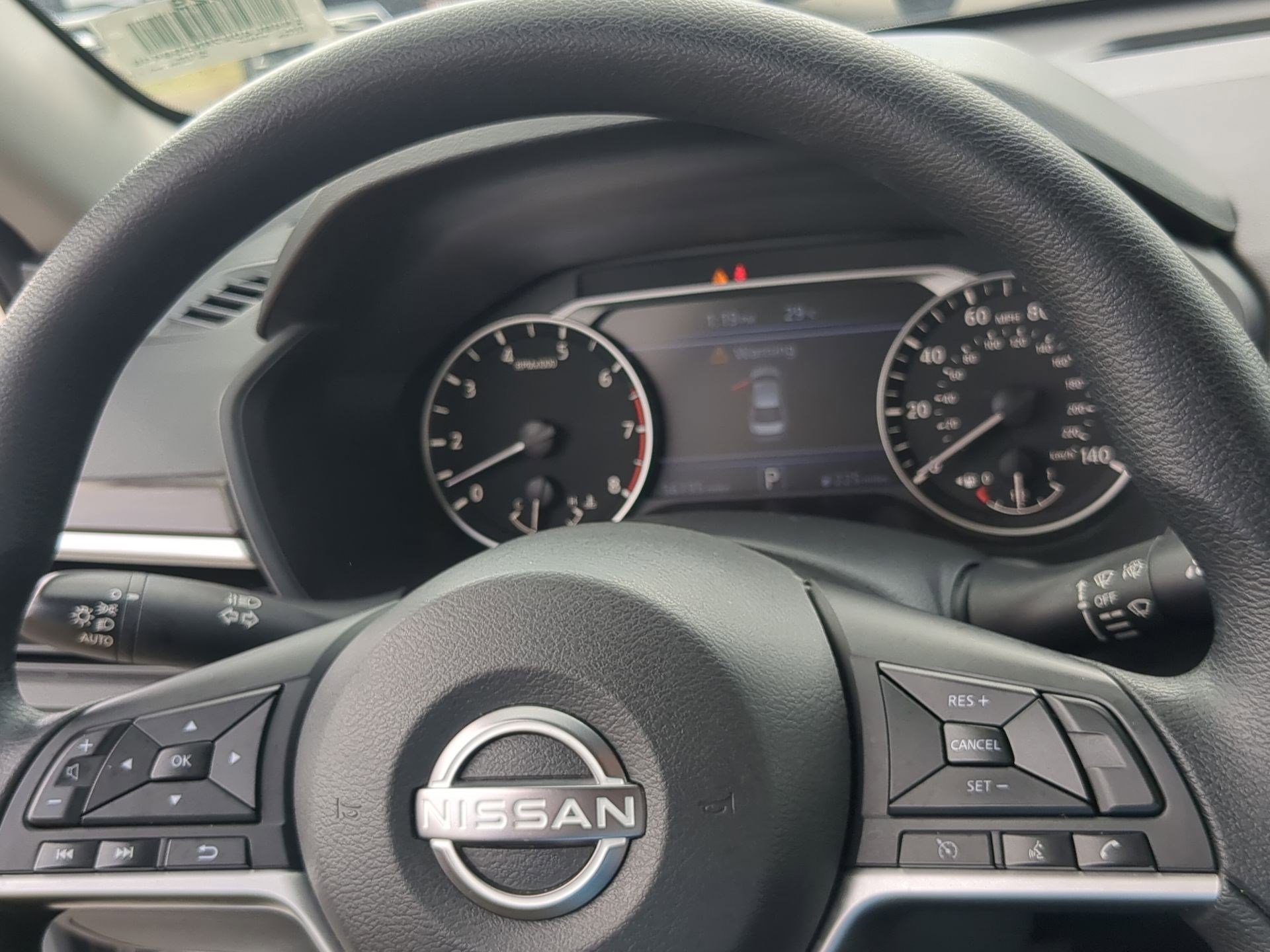 Used 2024 Nissan Altima 2.5 SV image 14