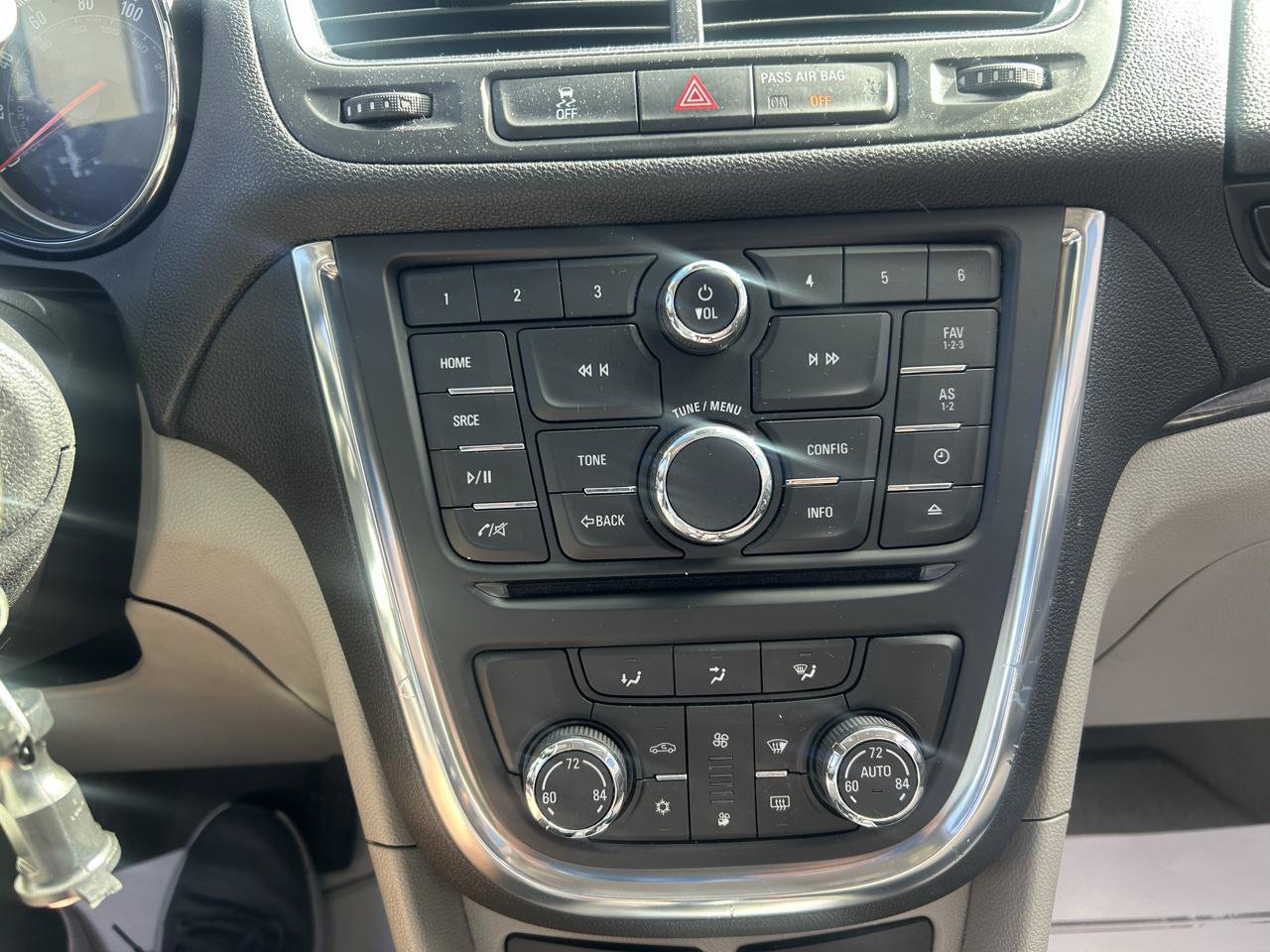 Used 2014 Buick Encore Convenience FWD image 24