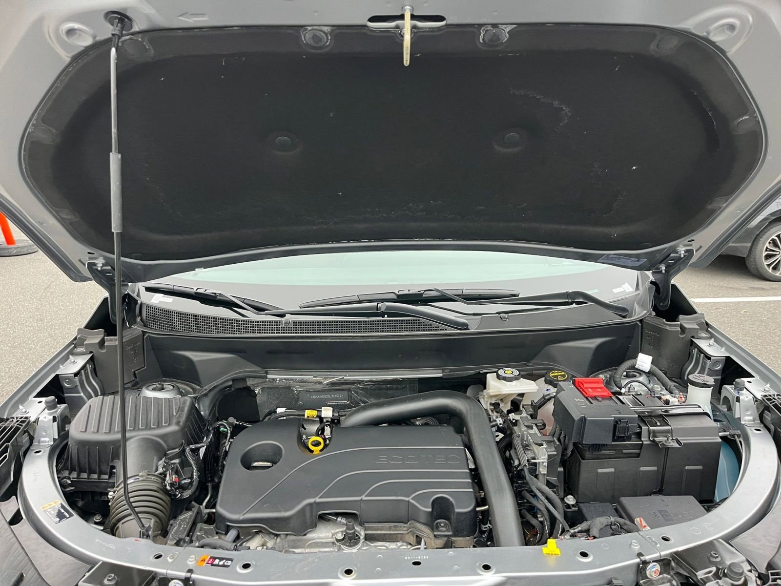 Used 2025 Chevrolet Equinox LT image 31