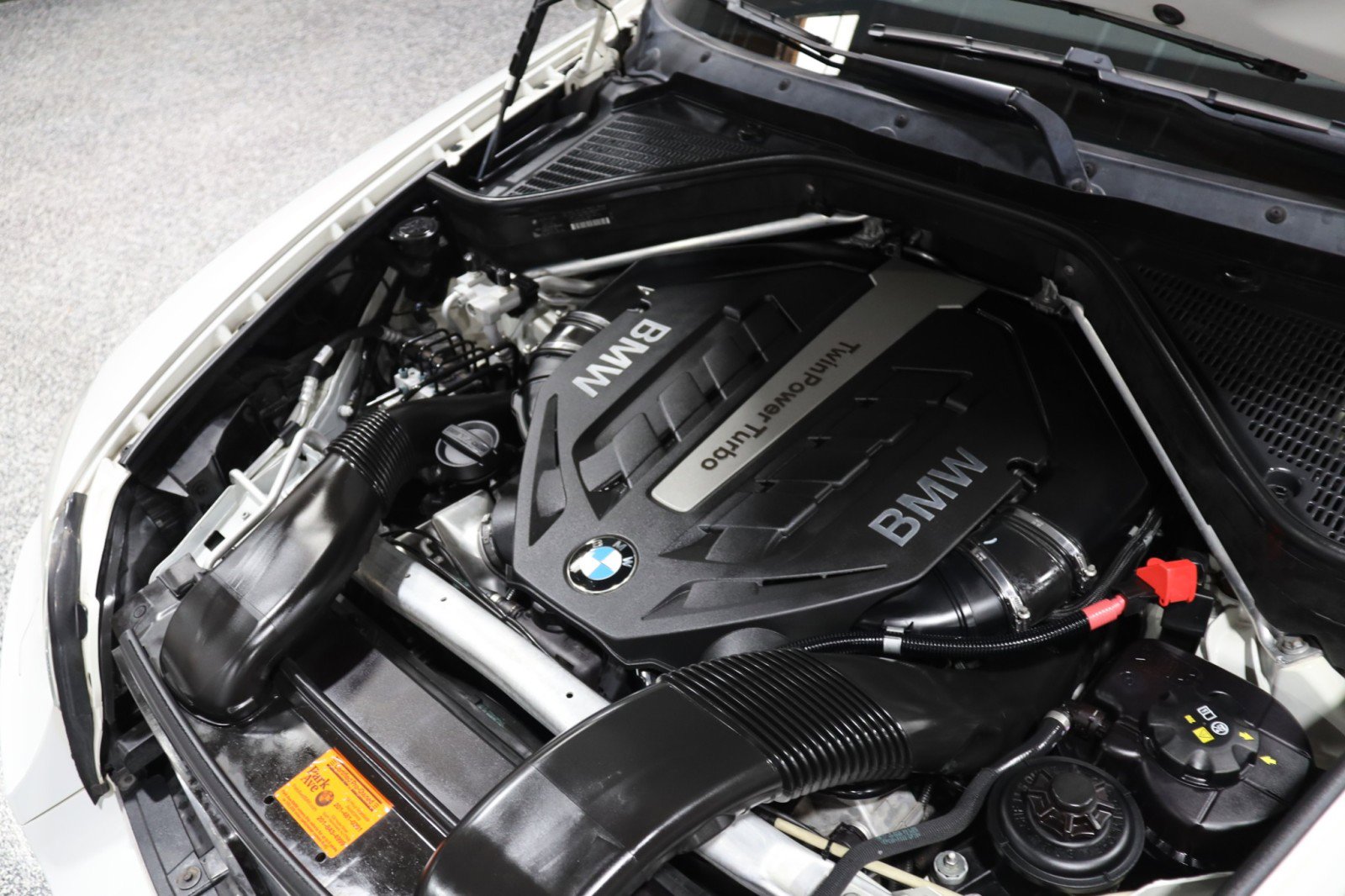 Used 2014 BMW X6 xDrive50i image 16