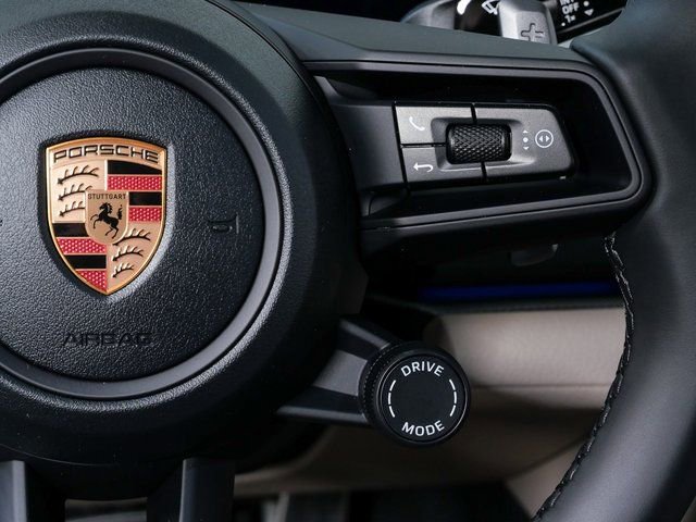 New 2026 Porsche Panamera image 11